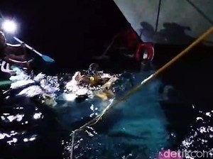 Kapal Tenggelam di Perairan Pangkep, 10 Penumpang Selamat Dievakuasi-5 Tewas