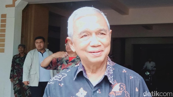 Busyro Muqoddas saat seminar anti korupsi di Klaten, Minggu (3/12/2023).