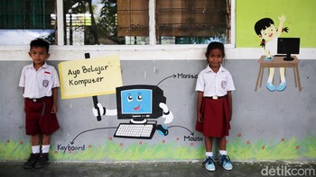 Kehadiran akses internet berupa WiFi gratis yang dihadirkan oleh Bakti Kominfo tidak hanya bermanfaat bagi siswa dan guru SD Masehi Praiwora saja. Namun masyarakat sekitar sekolah juga turut merasakan manfaatnya. 
