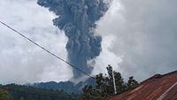 Fakta-fakta Gunung Marapi Sumbar Erupsi, 11 Pendaki Tewas