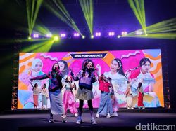 Aksi Cewek Idolamu di Final RRQ Mabar School Ambassador Season 2