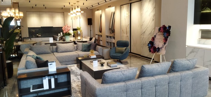 Furnitur