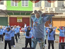 Gerakan Senam Sehat Minggu Biru Ceria