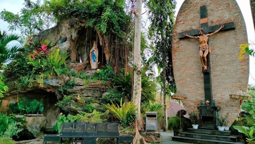 Gua Maria Palasari terletak di Banjar Palasari, Desa Ekasari, Melaya Jembrana, Bali. (Tangkapan layar Google Eart/Benedictus Fedi Lou)