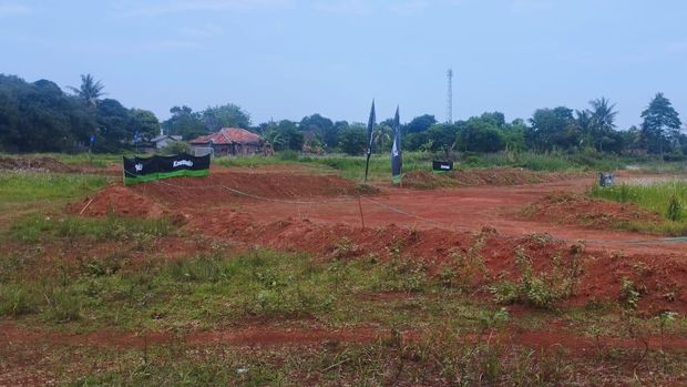 Kawasaki meresmikan arena off road Get Out and Play Land di Klapanunggal, Bogor, Jawa Barat.