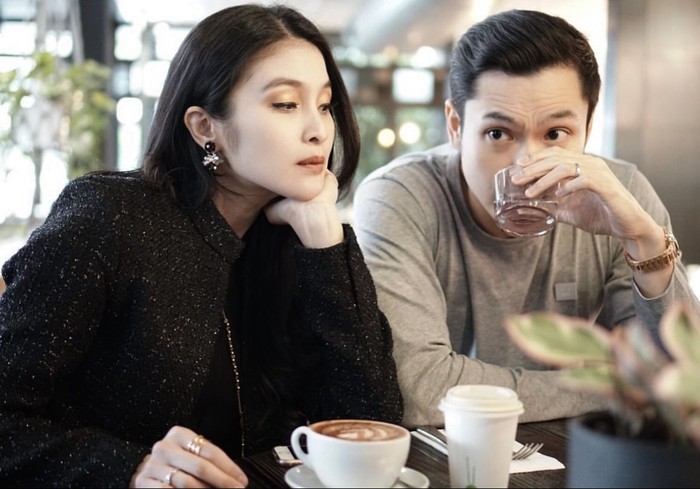 Keseruan Sandra Dewi Saat Makan di Restoran hingga Ngopi di Melbourne