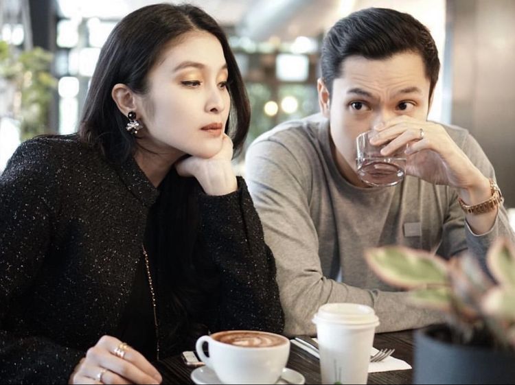 Keseruan Sandra Dewi Saat Ngopi di Melbourne dan Makan di Restoran Mewah
