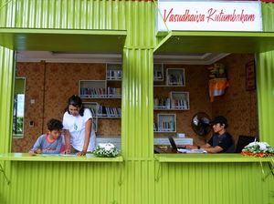 Perpustakaan Semi Kontainer Perdana di Denpasar