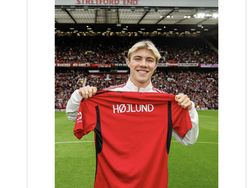 Nasib MU Kalah, Jadi Bahan Candaan Netizen Akhir Pekan