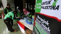 Salat gaib dan penggalangan donasi ini diikuti oleh berbagai komunitas mitra driver Gojek se-Jabodetabek. 
