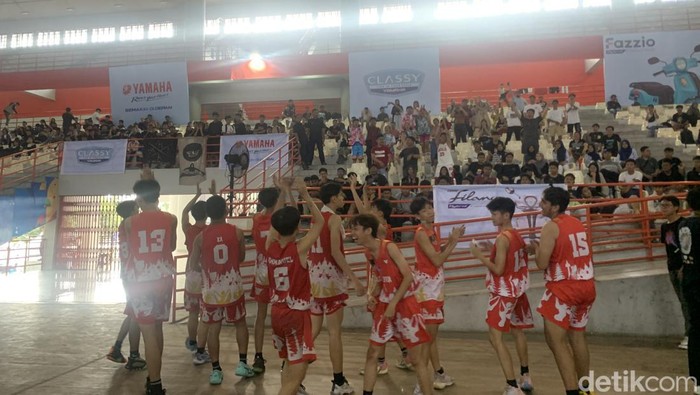SMA Global Prima keluar sebagai juara 1 basket Classy Yamaha Youth Festival Medan. (Foto: Kartika Sari/detikSumut).