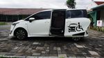 Toyota Indonesia Donasikan Sienta Welcab Disability ke RS Soeharso