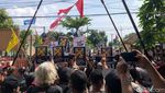 Potret Demo di DPW PSI DIY Buntut Ucapan Ade Armando soal Politik Dinasti DIY
