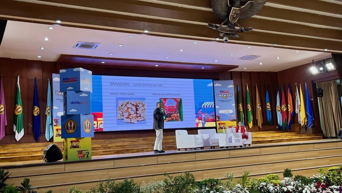 Alfamart UMKM Day di UNPAD.