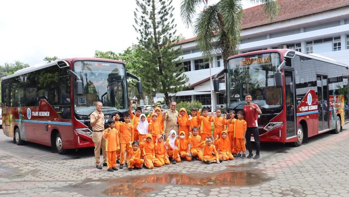 Bus Trans Kebumen