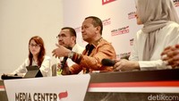Media center tersebut dibentuk sebagai wadah pemerintah untuk mengklarifikasi berbagai masukan hingga informasi buruk jelang tahun politik Pemilu 2024.