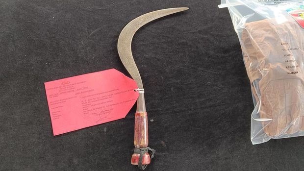Celurit yang digunakan dalam kasus pembacokan di Bogor