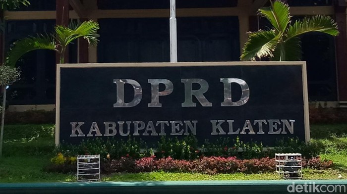 Gedung DPRD Klaten.
