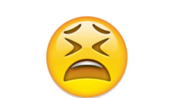 Dari bentuk wajah ini bisa kita pahami kalau melambangkan sebuah rengekan. Namun, aslinya, arti emoticon ini adalah kelelahan. Foto: Brightside
