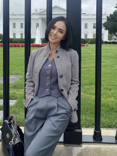 Gaya Rambut Pendek Wanita 2023 dari Artis Indonesia