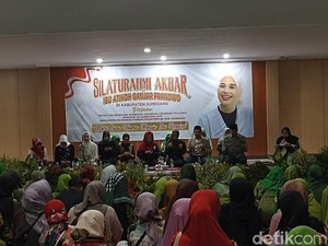Istri Ganjar Bicara Peran Ulama Cegah Dampak Negatif dari Media Sosial