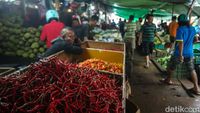 Inflasi Dapur Jelang Nataru: Harga Cabai di Bojonegoro Meroket Tembus Rp100 Ribu/Kg, Mengancam Stabilitas Ekonomi Rumah Tangga Inflasi Dapur Jelang Nataru: Harga Cabai di Bojonegoro Meroket Tembus Rp100 Ribu/Kg, Mengancam Stabilitas Ekonomi Rumah Tangga