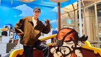 Kim Seok-jin atau yang lebih populer dengan nama Jin berulang tahun hari ini (4/12). Ulang tahun member BTS yang tengah menjalankan wajib militer ini dirayakan dengan meriah oleh penggemarnya. Foto: Instagram/jin