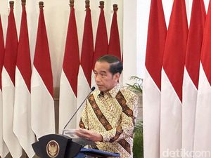 Bahlil Ngadu soal Tukin Kementerian Investasi, Jokowi: Nanti Saya Urus