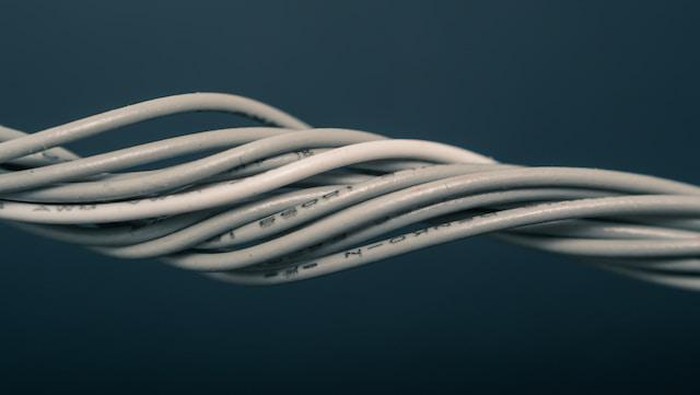 Kabel listrik.