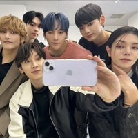 Setelah gagal debut di Produce 101 Season 2, Kwon Hyeop beralih menjadi trainee di HOWLING Entertainment. Dia akhirnya direncanakan debut bersama personel grup KPop WAKER tahun depan. Foto: dok. Twitter @WAKER_official