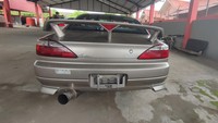 Nissan Silvia adalah mobil sport kompak berpenggerak roda belakang di Jepang. Kompetitor Silvia dari Toyota Celica hingga Mitsubishi Eclipse. Foto: Lelang.go.id