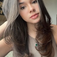 Maria juga sempat terlihat beradu akting dengan Jefri Nichol dalam film ‘Mohon Doa Restu’. Tak hanya dengan Jefri, di film tersebut Maria juga beradu akting dengan Syifa Hadju. Foto: Instagram/@mariatheodoree