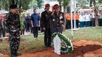Momen Panglima TNI hingga AHY Beri Penghormatan untuk Doni Monardo