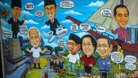 Tampak lukisan para mantan presiden ikut dijajakan.  