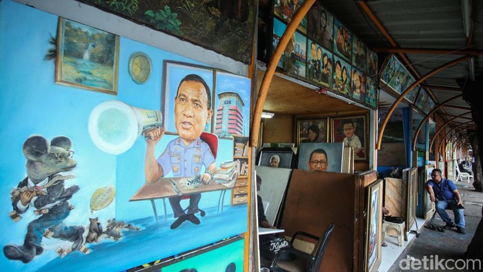 Musim Pemilu, Sentra Lukis Pasar Baru Jual Lukisan Capres-Cawapres Musim Pemilu dimanfaatkan para seniman di Sentra Lukisan, Pasar Baru, Jakarta. Mereka membuat lukisan Capres-Cawapres.