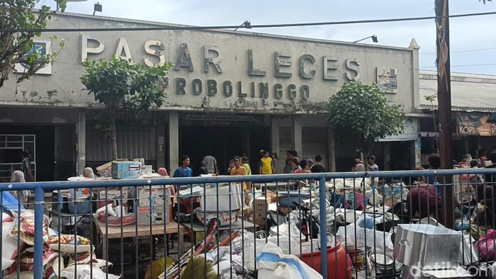 Pasar leces Probolinggo kebakaran