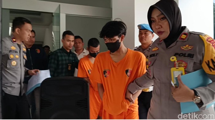 Polisi menangkap para pelaku pembacokan yang menewaskan pelajar SMK di Bogor.