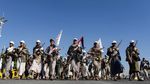 Potret Ribuan Pasukan Houthi Siap Bantu Hamas Lawan Israel