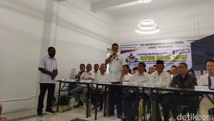 Timnas AMIN akan mengecek kabar ada anggotanya yang didatangi calon presiden ataupun tim pemenangan pasangan calon (paslon) lain. (Kurniawan Fadilah/detikcom)