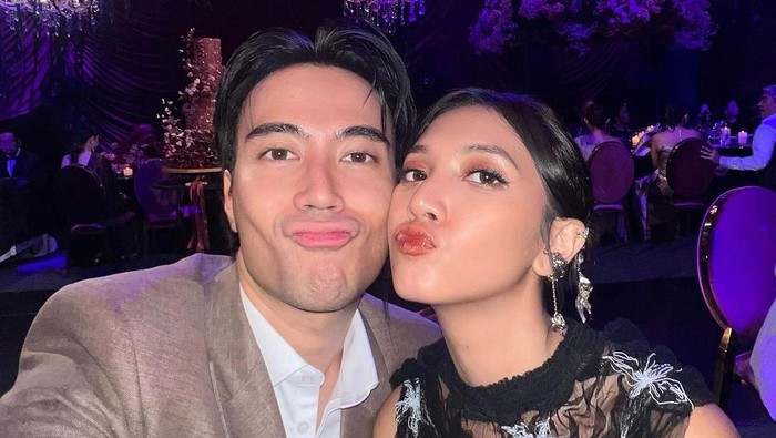 Vidi Aldiano dan Sheila Dara