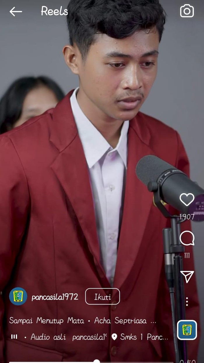 Aksi pelajar SMK 1 Pancasila Ambulu, Jember men-cover lagu menuai decak kagum warganet