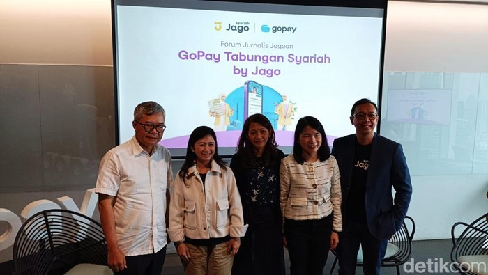 Bank Jago dan GoPay meluncurkan sebuah aplikasi bernama GoPay Tabungan Syariah by Jago