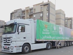 Kerja Sama dengan Lembaga Mesir, BAZNAS Kirim Bantuan 12 Truk Kontainer untuk Palestina