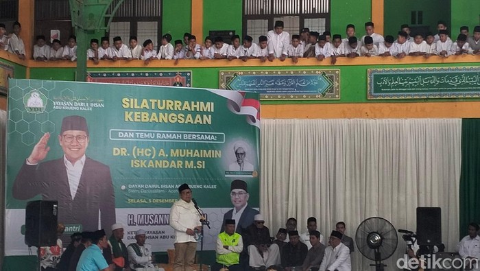Cawapres nomor urut Muhaimin Iskandar saat berkampanya di Aceh