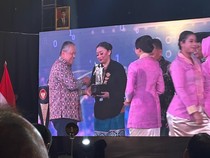 DANA Raih Penghargaan Non-Bank Terbaik untuk Performa QRIS dari BI