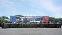 Danmenbanpur 2 Marinir, Kolonel Marinir Rajiman mengucapkan selamat datang di sarang Prajurit Petarung Bhumi Marinir Karangpilang Surabaya, dengan harapan kunjungan kali ini dapat memberikan wawasan dan pengetahuan bagi Taruna AAL Tingkat 1 Angkatan 72.