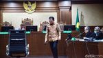 Ekspresi Hasbi Hasan Didakwa Terima Suap Rp 11,2 M Kasus Pengurusan Perkara