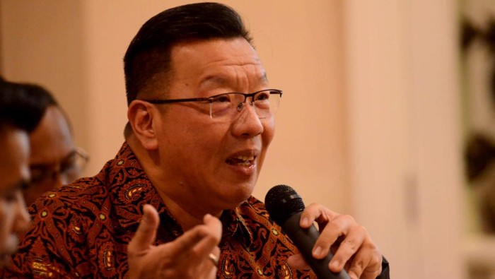 Genjot Masa Depan Pendidikan Indonesia Astra terus βBergerak Pantang Menyerah untuk Masa Depan Pendidikanβ di Indonesia guna mewujudkan Indonesia Cerdas.