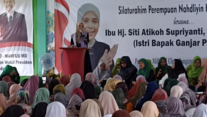 Istri Ganjar Pranowo, Siti Atikoh