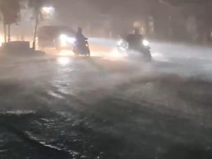 Diguyur Hujan Deras, Jalanan di Tanjung Sari Medan Banjir
